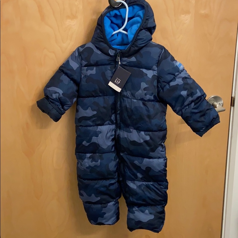 Gap Baby Puffer One-Piece. Size 6-12m